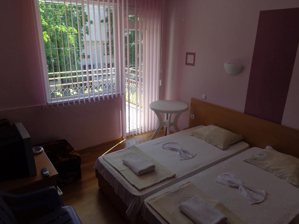 Guest Rooms Rusalka Kranevo Exteriör bild