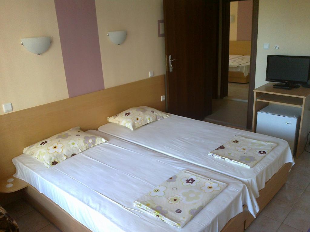 Guest Rooms Rusalka Kranevo Rum bild