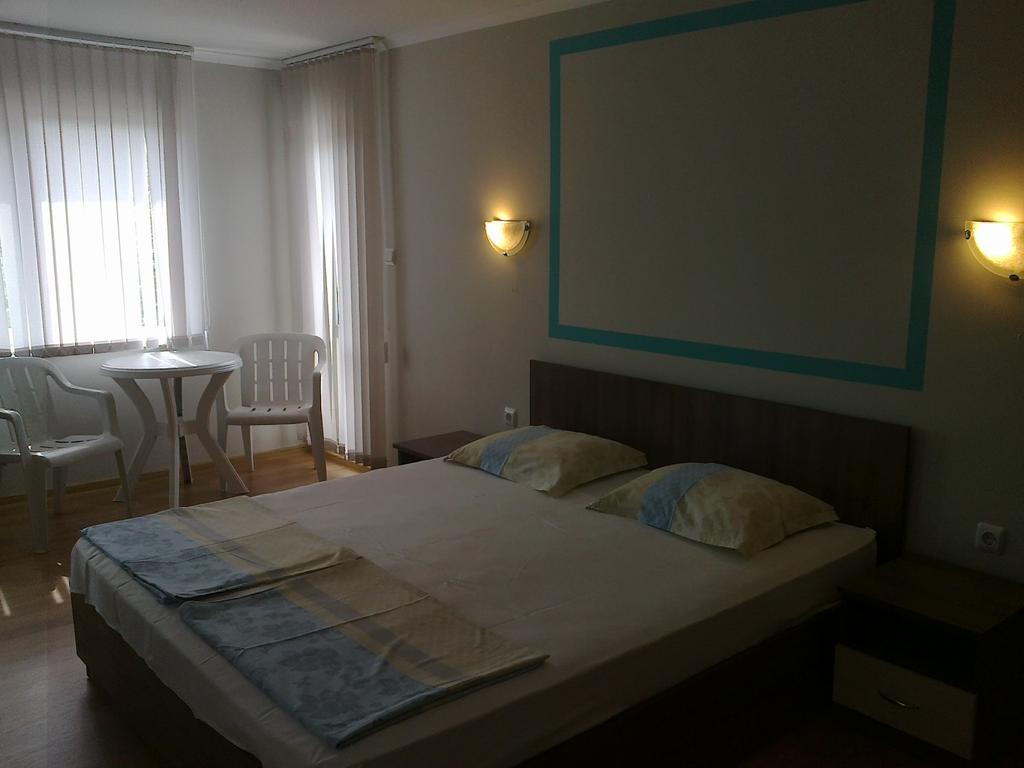 Guest Rooms Rusalka Kranevo Exteriör bild