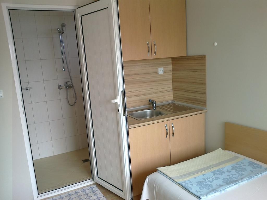 Guest Rooms Rusalka Kranevo Rum bild